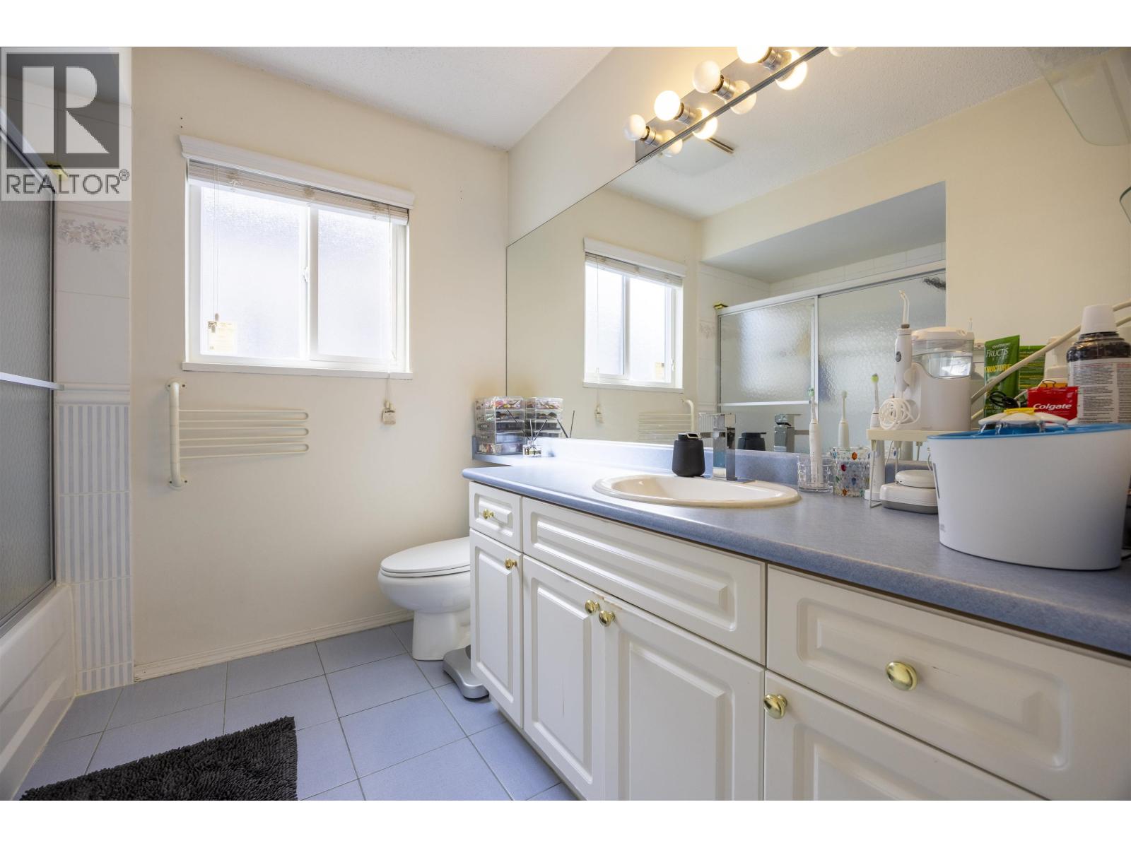 8366 Dayton Court, Richmond, British Columbia  V6Y 3H6 - Photo 23 - R3110880