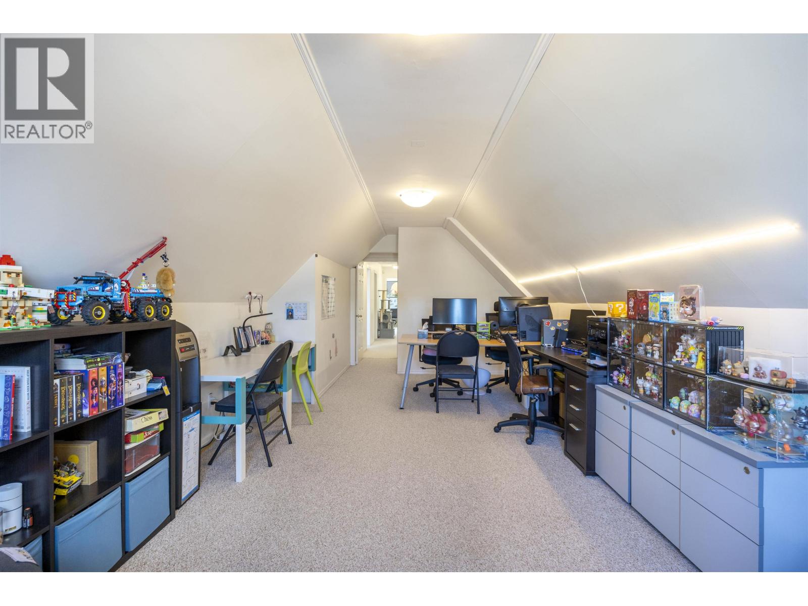 8366 Dayton Court, Richmond, British Columbia  V6Y 3H6 - Photo 21 - R3110880