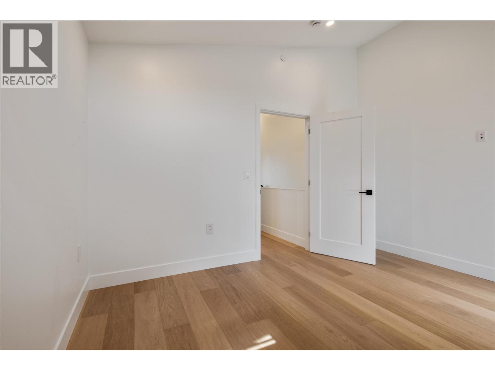 #2 1166 E 26th Avenue, Vancouver, British Columbia  V5V 2J7 - Photo 22 - R3110935