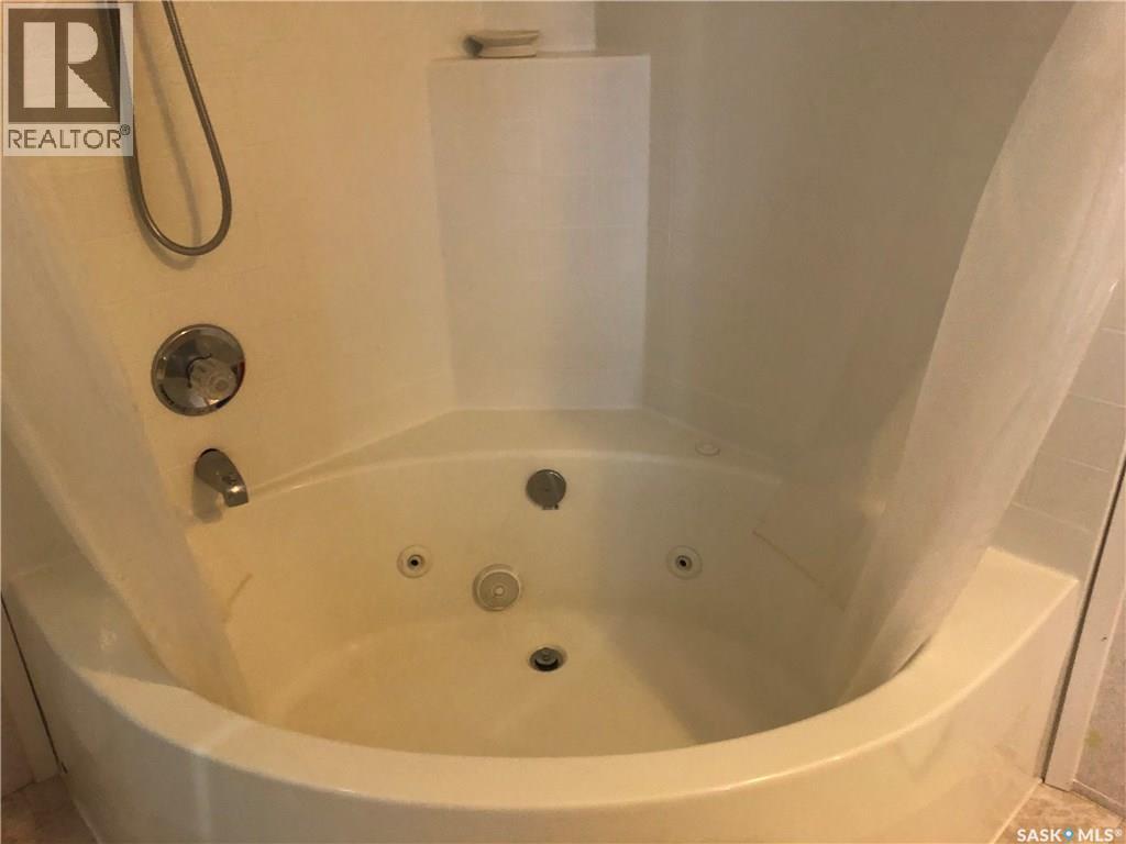 214 14th Street, Humboldt, Saskatchewan  S0K 2A0 - Photo 27 - SK032835