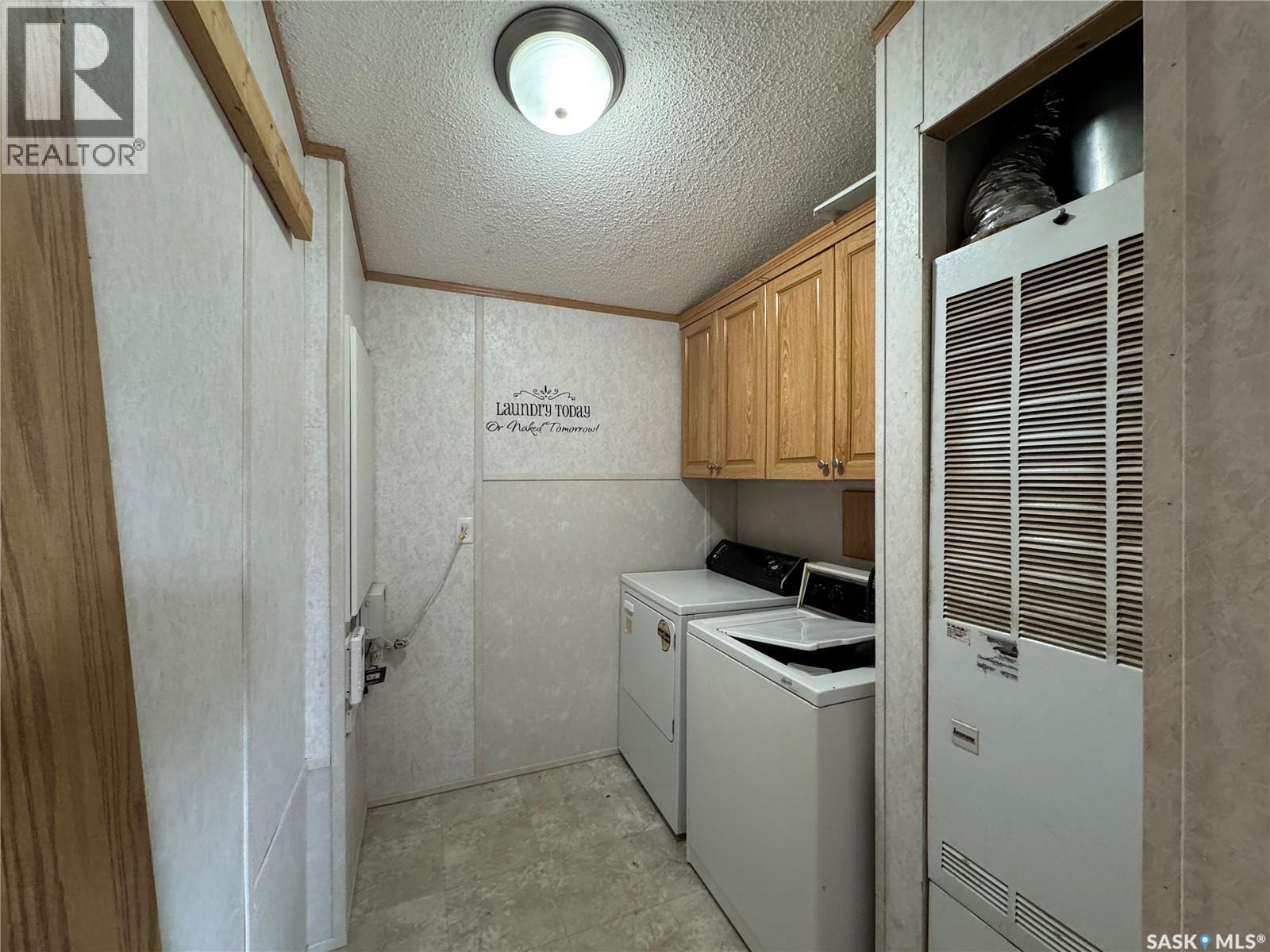 214 14th Street, Humboldt, Saskatchewan  S0K 2A0 - Photo 29 - SK032835