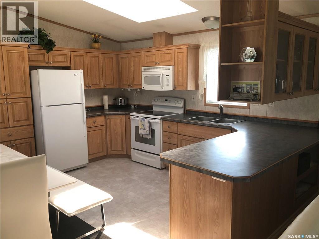 214 14th Street, Humboldt, Saskatchewan  S0K 2A0 - Photo 33 - SK032835