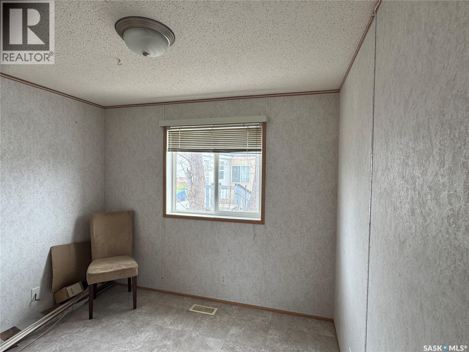 214 14th Street, Humboldt, Saskatchewan  S0K 2A0 - Photo 36 - SK032835