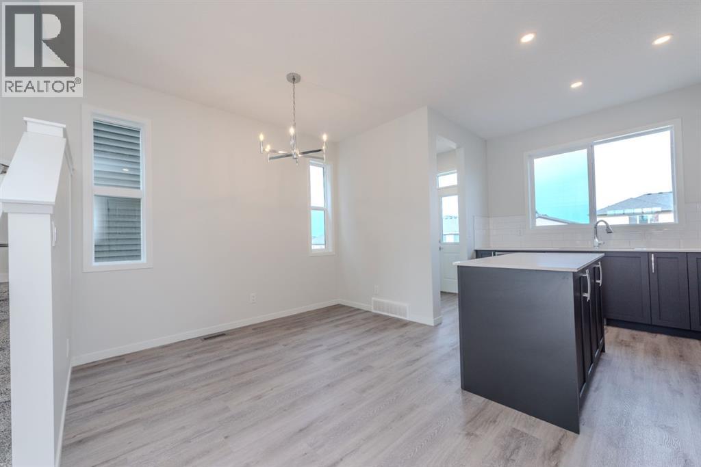 90 Edith Green NW, Calgary, Alberta  T3R 2B5 - Photo 5 - A2301554