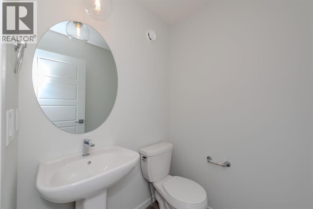 90 Edith Green NW, Calgary, Alberta  T3R 2B5 - Photo 8 - A2301554