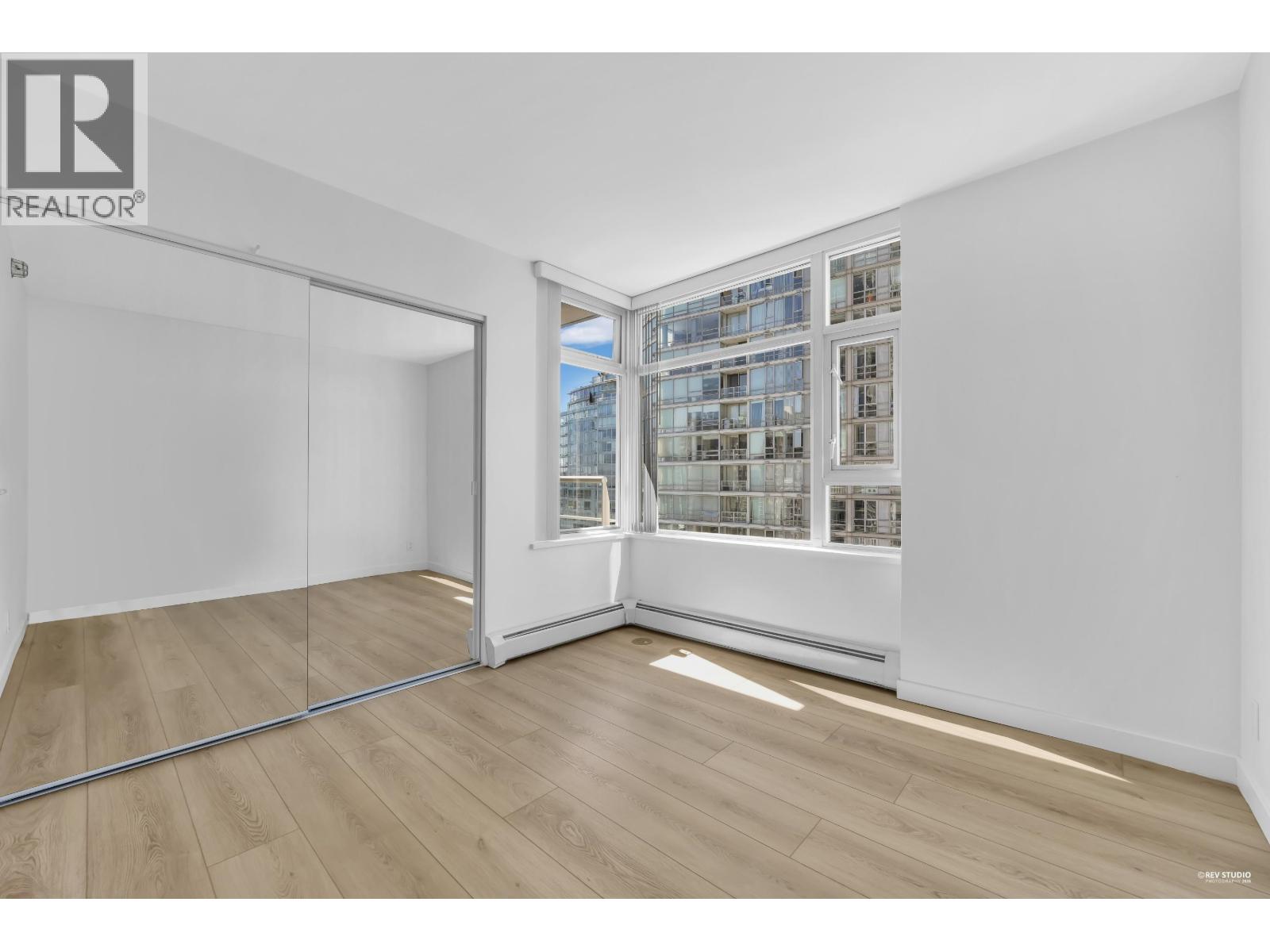 1707 1199 Marinaside Crescent, Vancouver, British Columbia V6Z 2Y2 - Photo 18 - R3110943