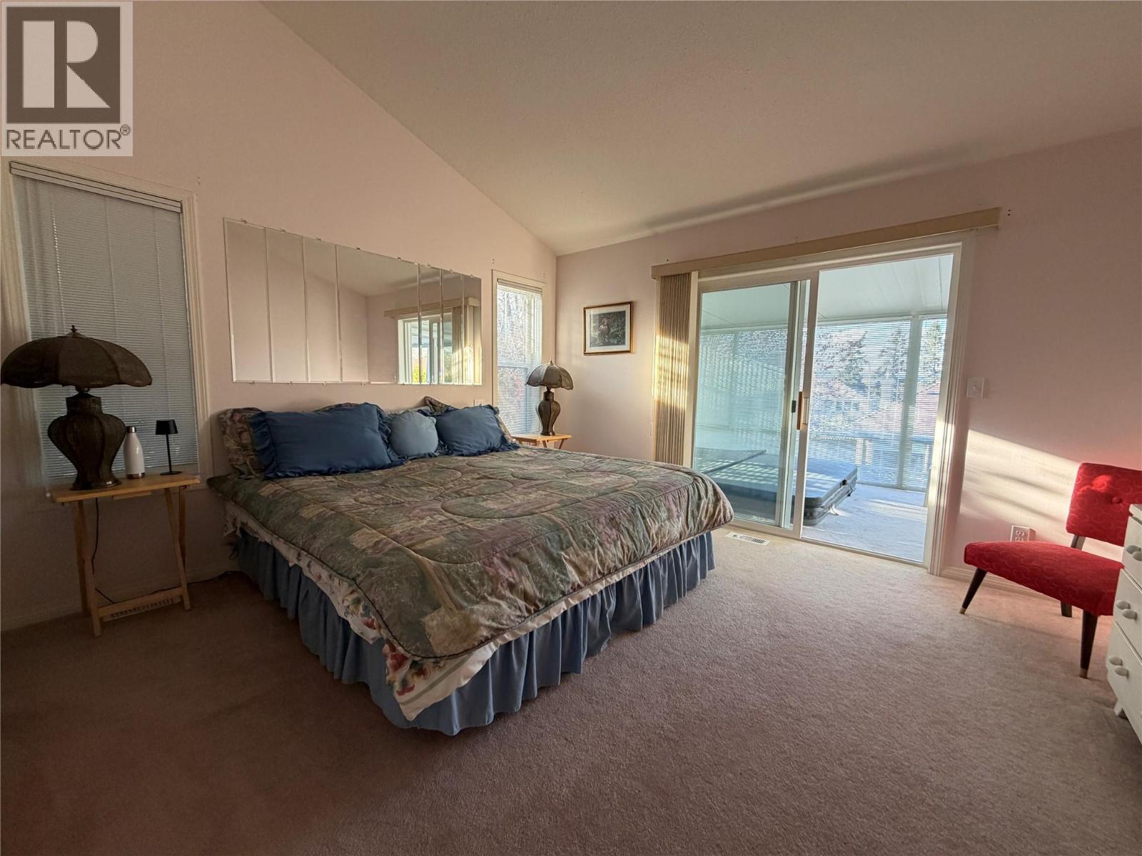 809 Cavalier Drive, Vernon, British Columbia  V1T 9M6 - Photo 5 - 10381614