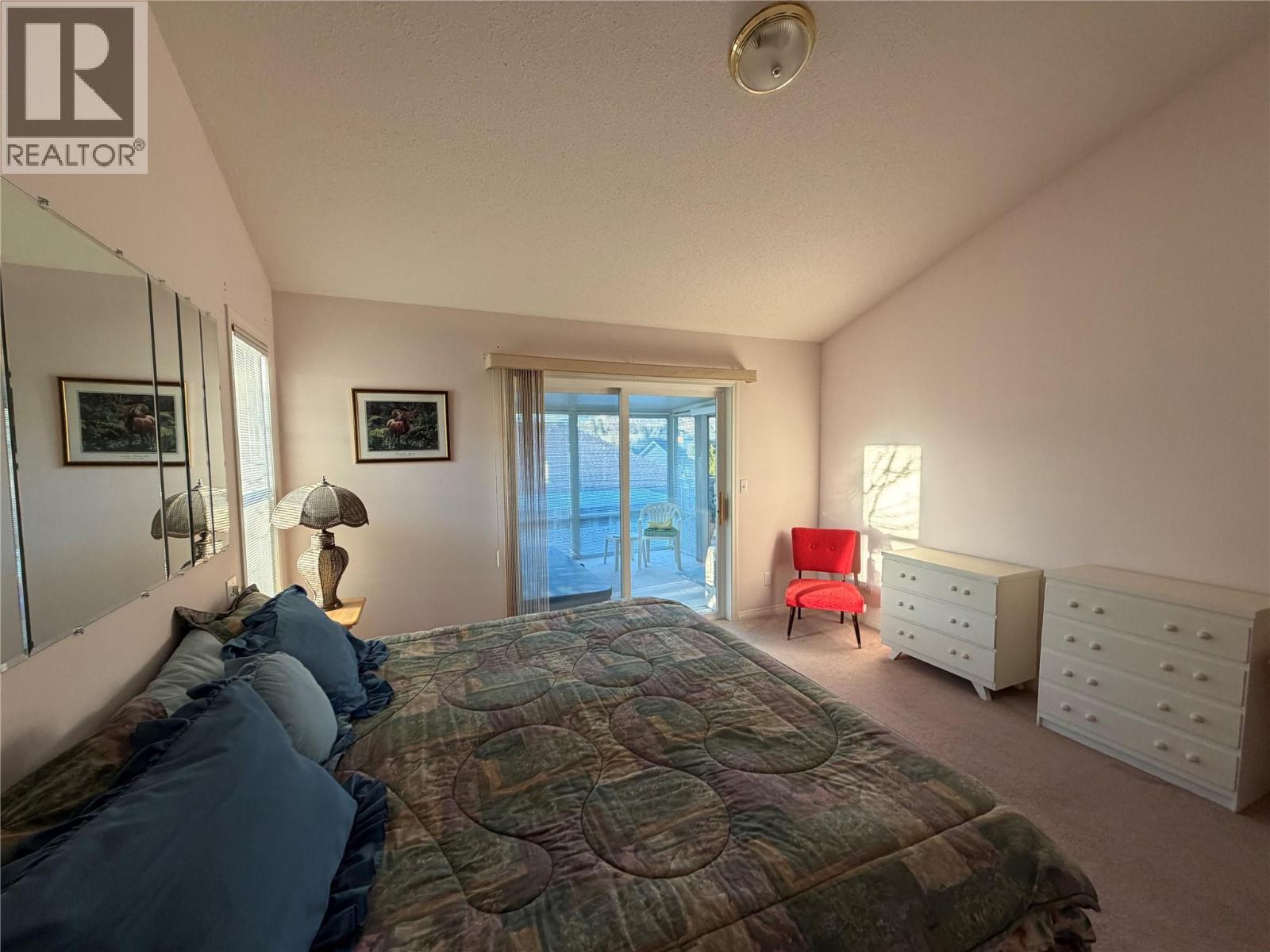 809 Cavalier Drive, Vernon, British Columbia  V1T 9M6 - Photo 8 - 10381614