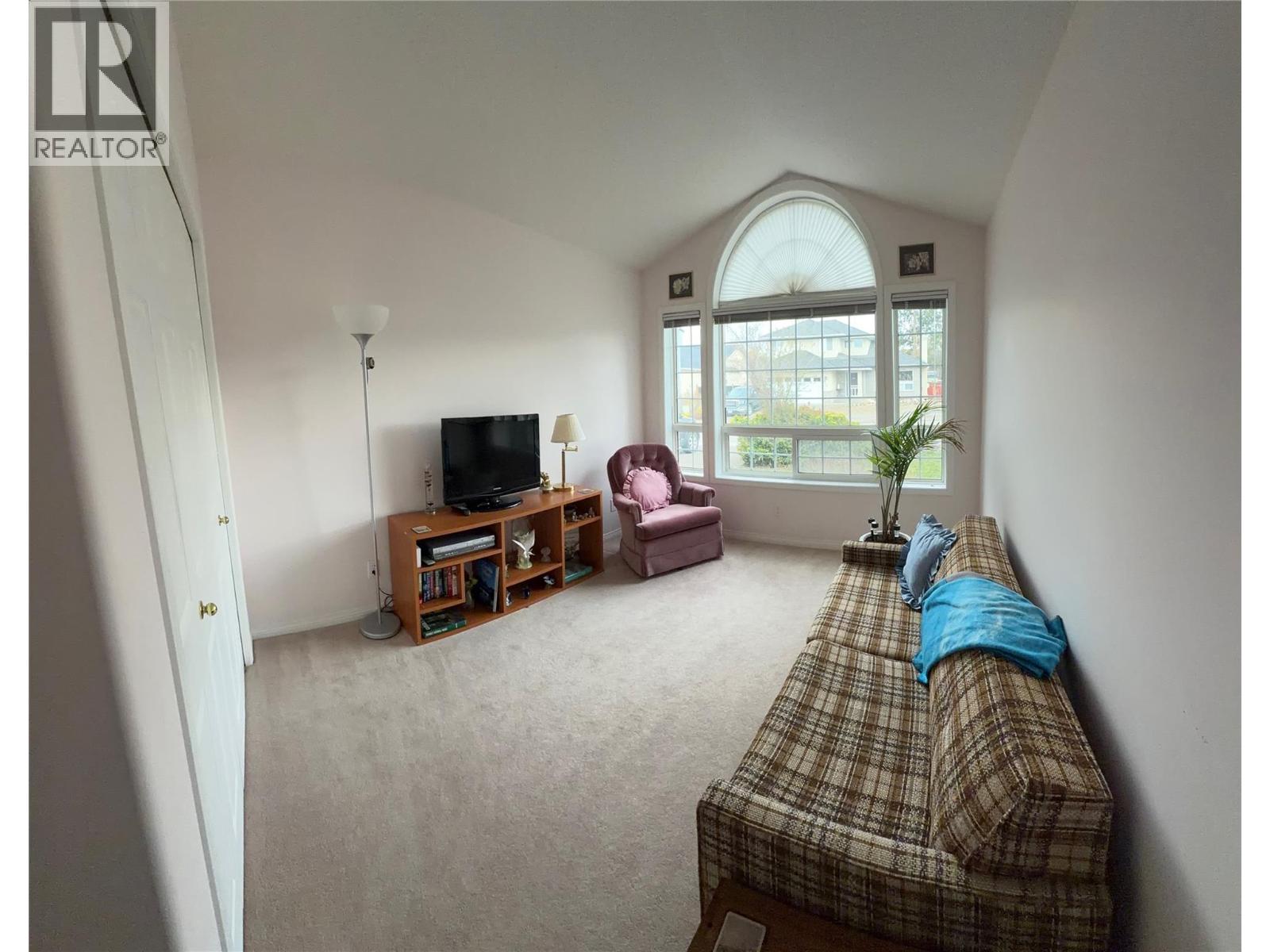 809 Cavalier Drive, Vernon, British Columbia  V1T 9M6 - Photo 13 - 10381614