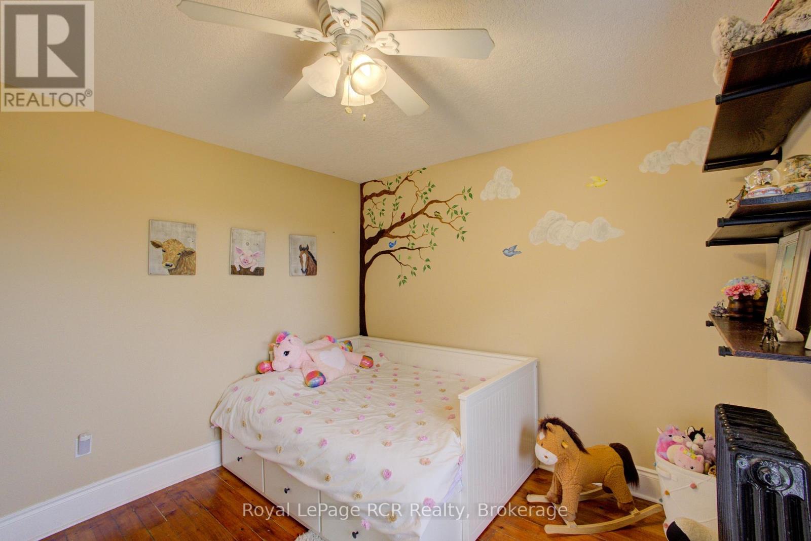 8220 Line 8, Wellington North, Ontario  N0G 2E0 - Photo 15 - X12993744