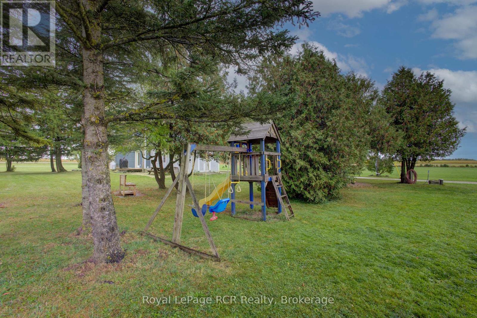 8220 Line 8, Wellington North, Ontario  N0G 2E0 - Photo 24 - X12993744