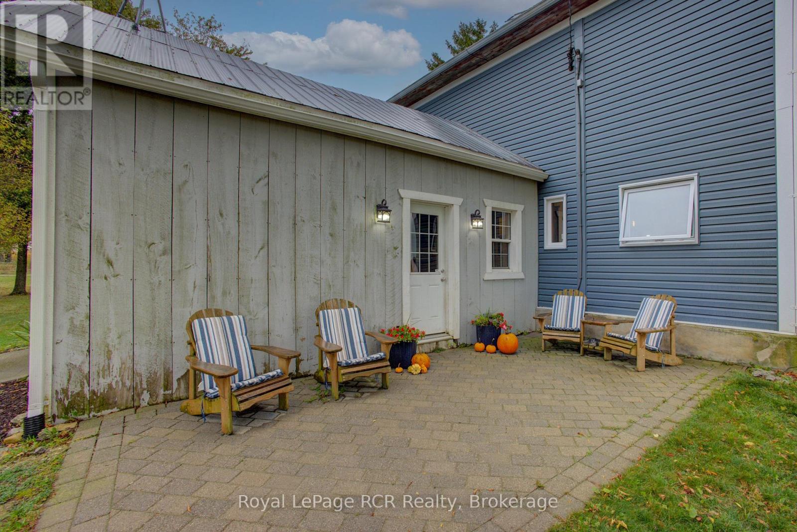 8220 Line 8, Wellington North, Ontario  N0G 2E0 - Photo 4 - X12993744