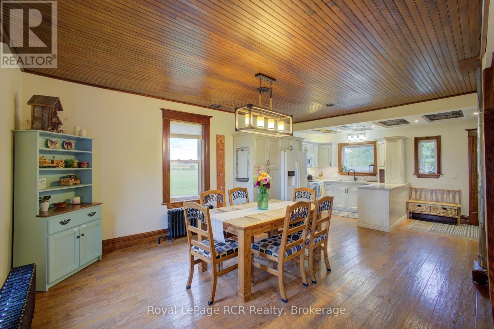 8220 Line 8, Wellington North, Ontario  N0G 2E0 - Photo 5 - X12993744