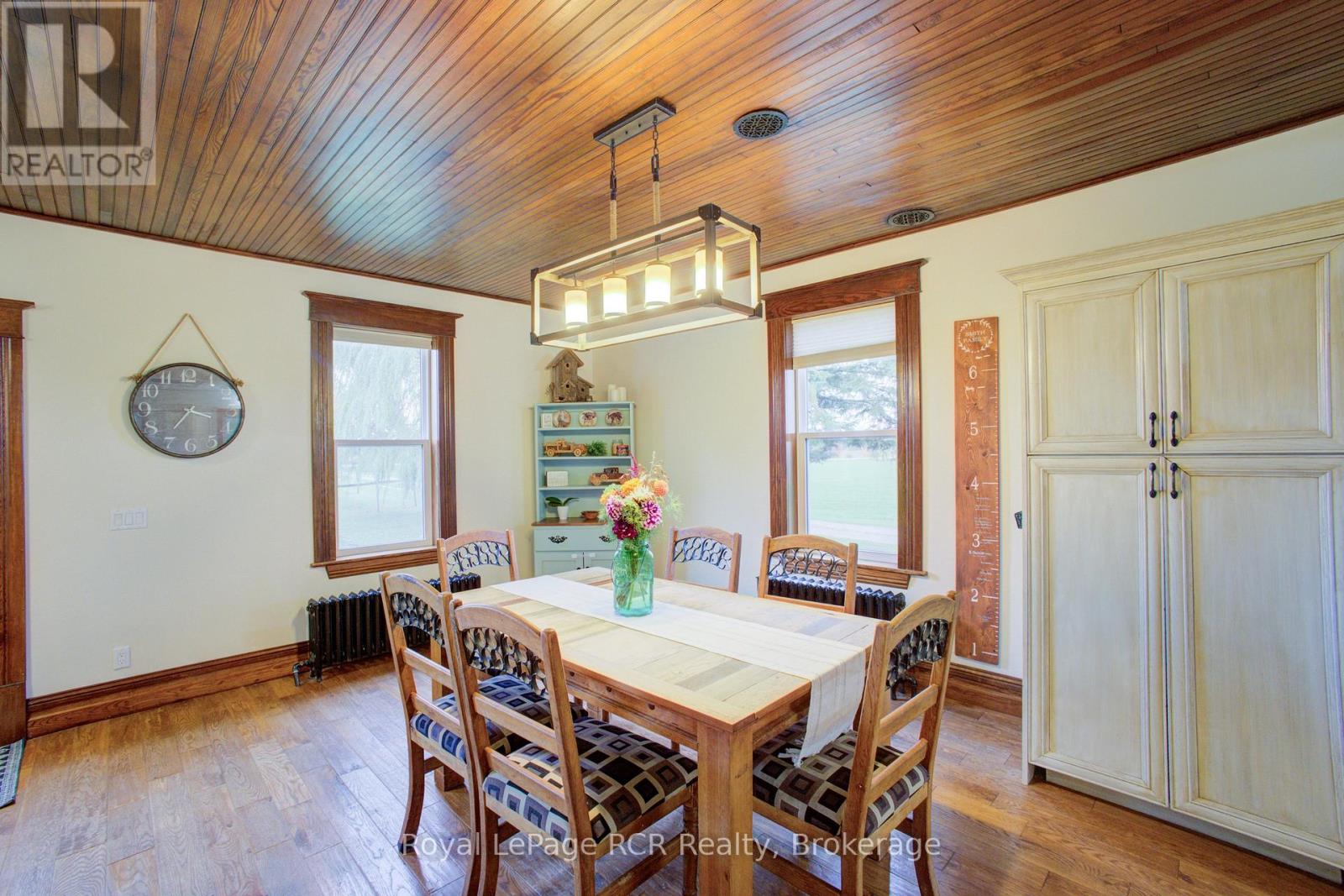 8220 Line 8, Wellington North, Ontario  N0G 2E0 - Photo 6 - X12993744