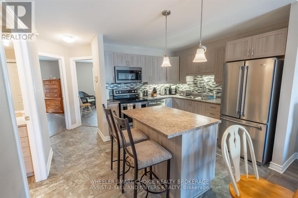 225 - 218 First Street E, Cornwall, Ontario K6H 0G2 - Photo 7 - X12993688