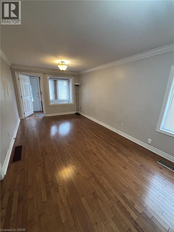 205 Ivon Avenue, Hamilton, Ontario  L8H 5S9 - Photo 4 - 40820425