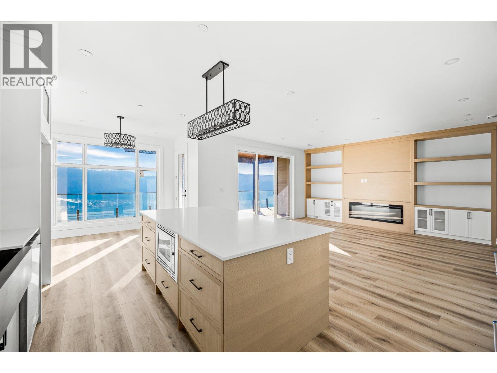 8944 Tavistock Road, Vernon, British Columbia  V1H 2K9 - Photo 12 - 10372941