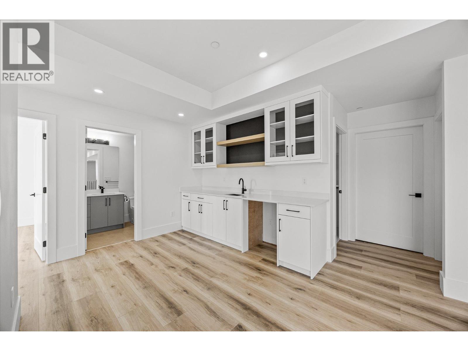 8944 Tavistock Road, Vernon, British Columbia  V1H 2K9 - Photo 37 - 10372941