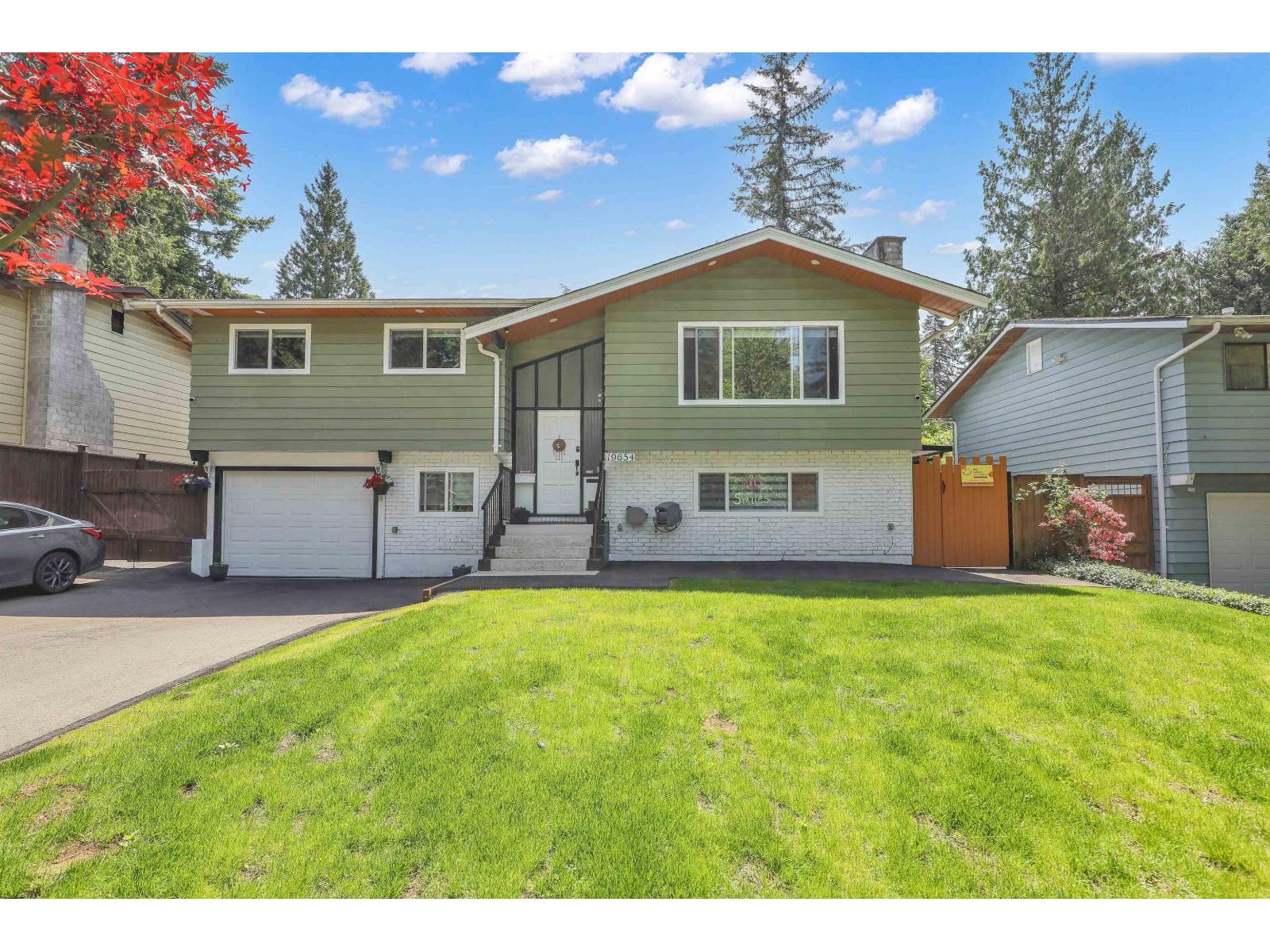 19654 47 Avenue, Langley, British Columbia  V3A 5G8 - Photo 4 - R3108543