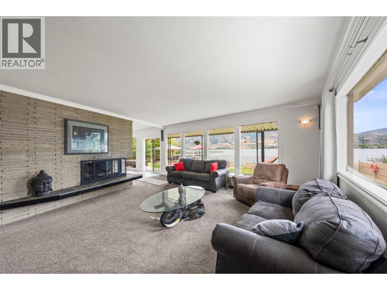 3939 Lakeside Road, Penticton, British Columbia  V2A 8W1 - Photo 12 - 10369806