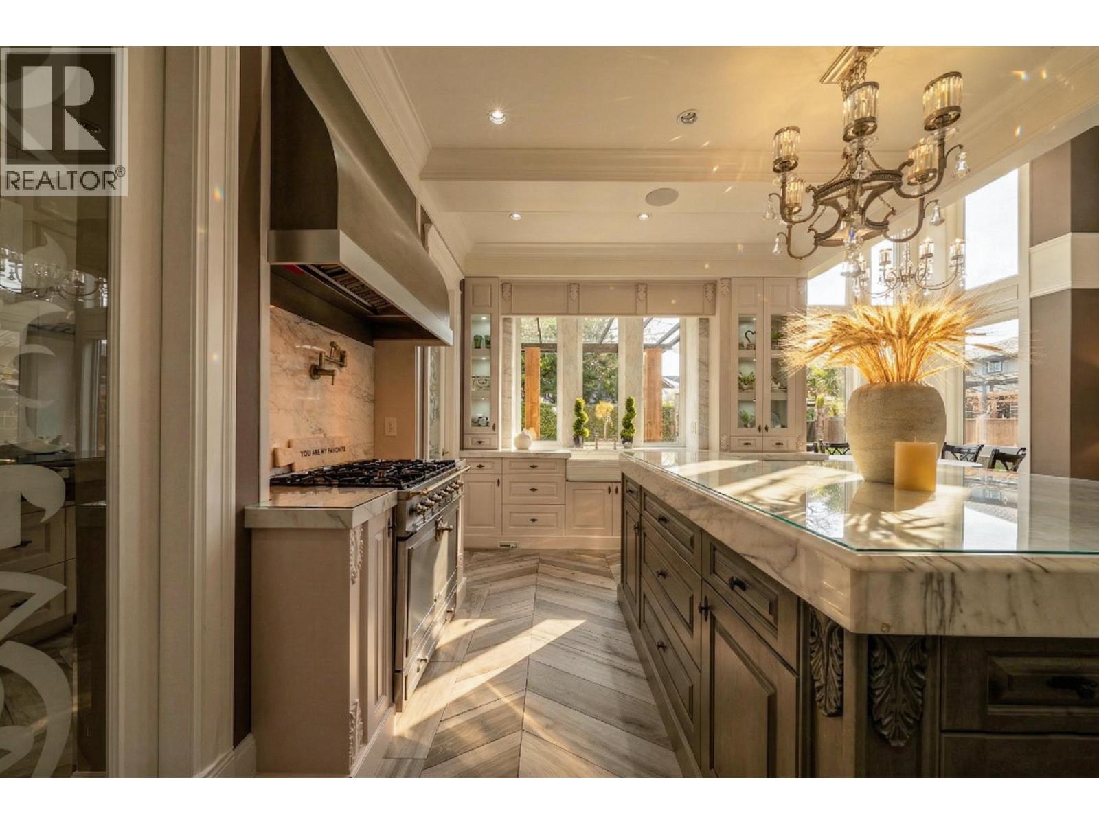 5711 Riverdale Drive, Richmond, British Columbia  V7C 2E4 - Photo 14 - R3110173