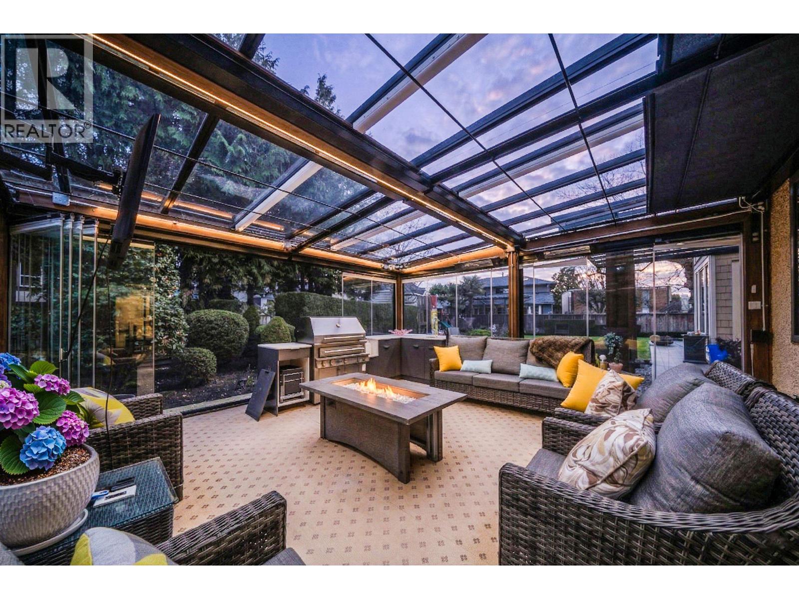 5711 Riverdale Drive, Richmond, British Columbia  V7C 2E4 - Photo 17 - R3110173