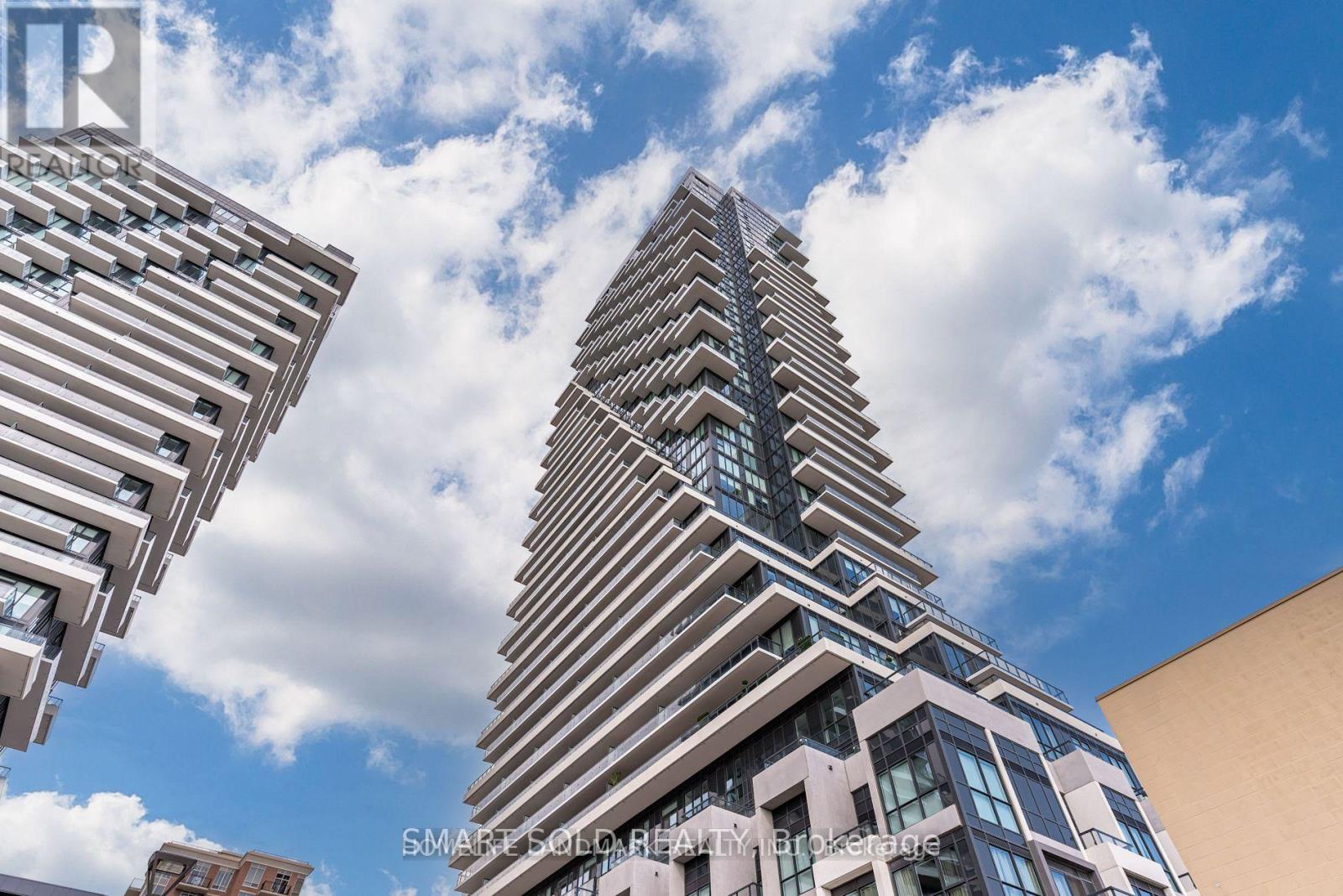 3011 - 30 INN ON THE PARK DRIVE, Toronto, Ontario