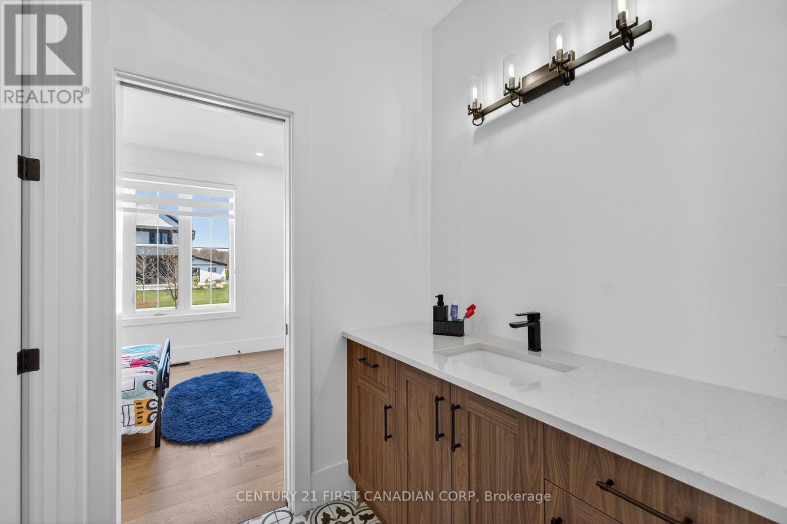 101 Harvest Lane, Dutton/dunwich, Ontario  N0L 1J0 - Photo 34 - X12993682