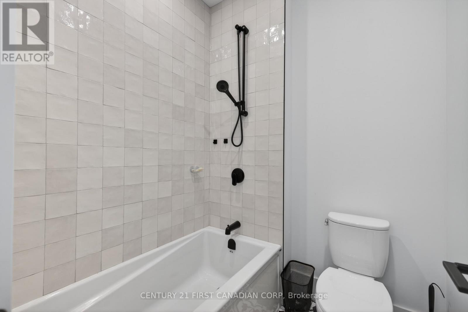 101 Harvest Lane, Dutton/dunwich, Ontario  N0L 1J0 - Photo 36 - X12993682