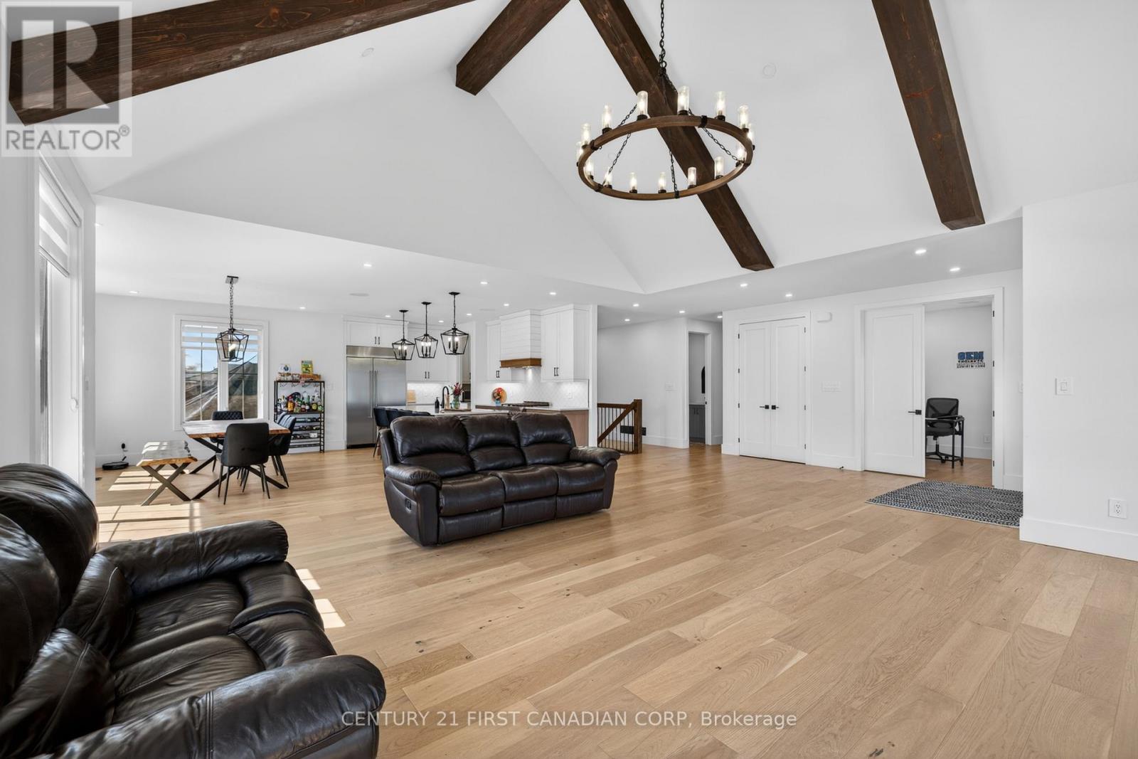 101 Harvest Lane, Dutton/dunwich, Ontario  N0L 1J0 - Photo 9 - X12993682