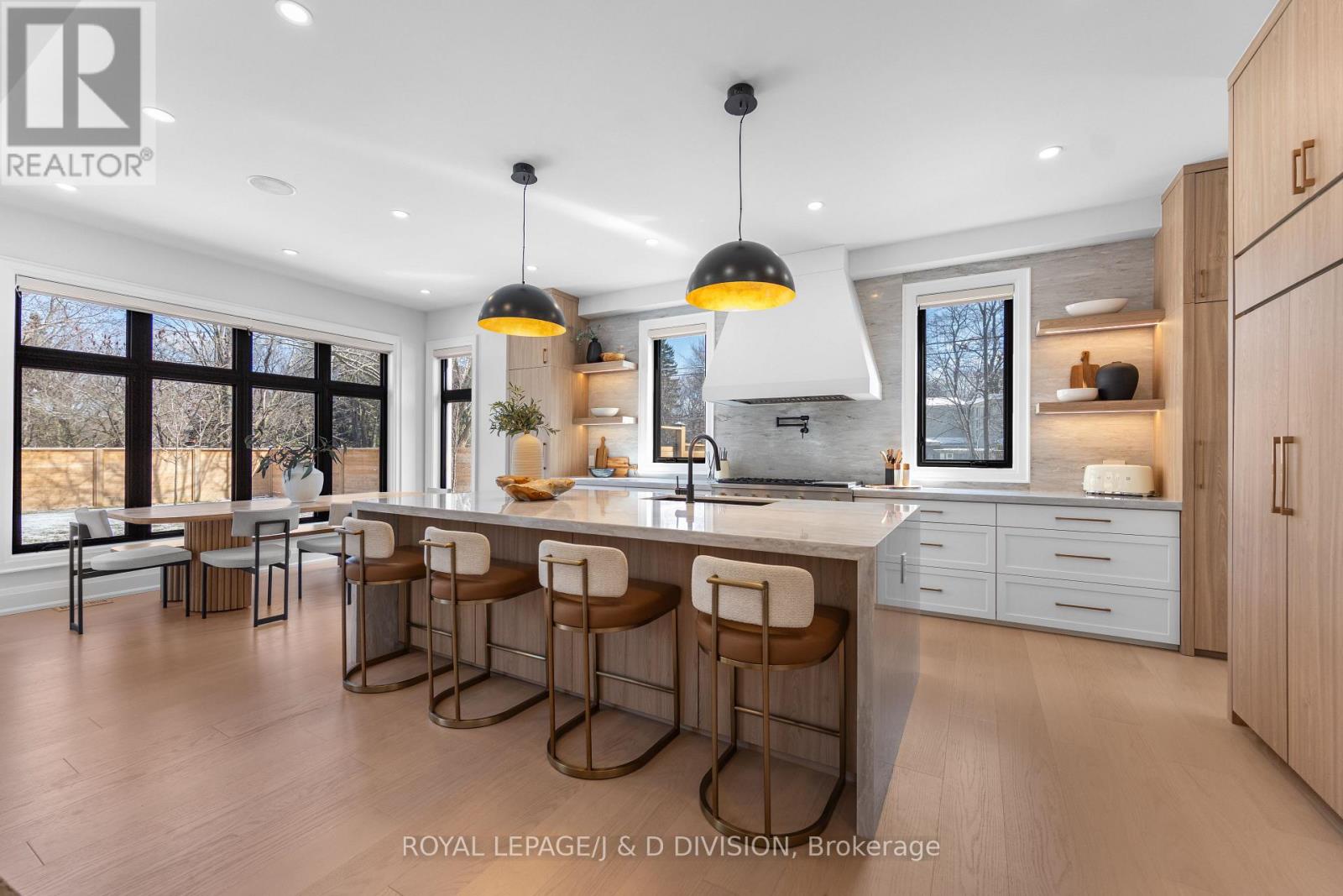 4 Pine Ridge Drive, Toronto, Ontario  M1M 2X3 - Photo 14 - E12993700