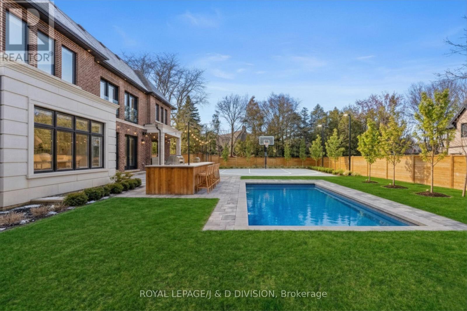 4 Pine Ridge Drive, Toronto, Ontario  M1M 2X3 - Photo 18 - E12993700