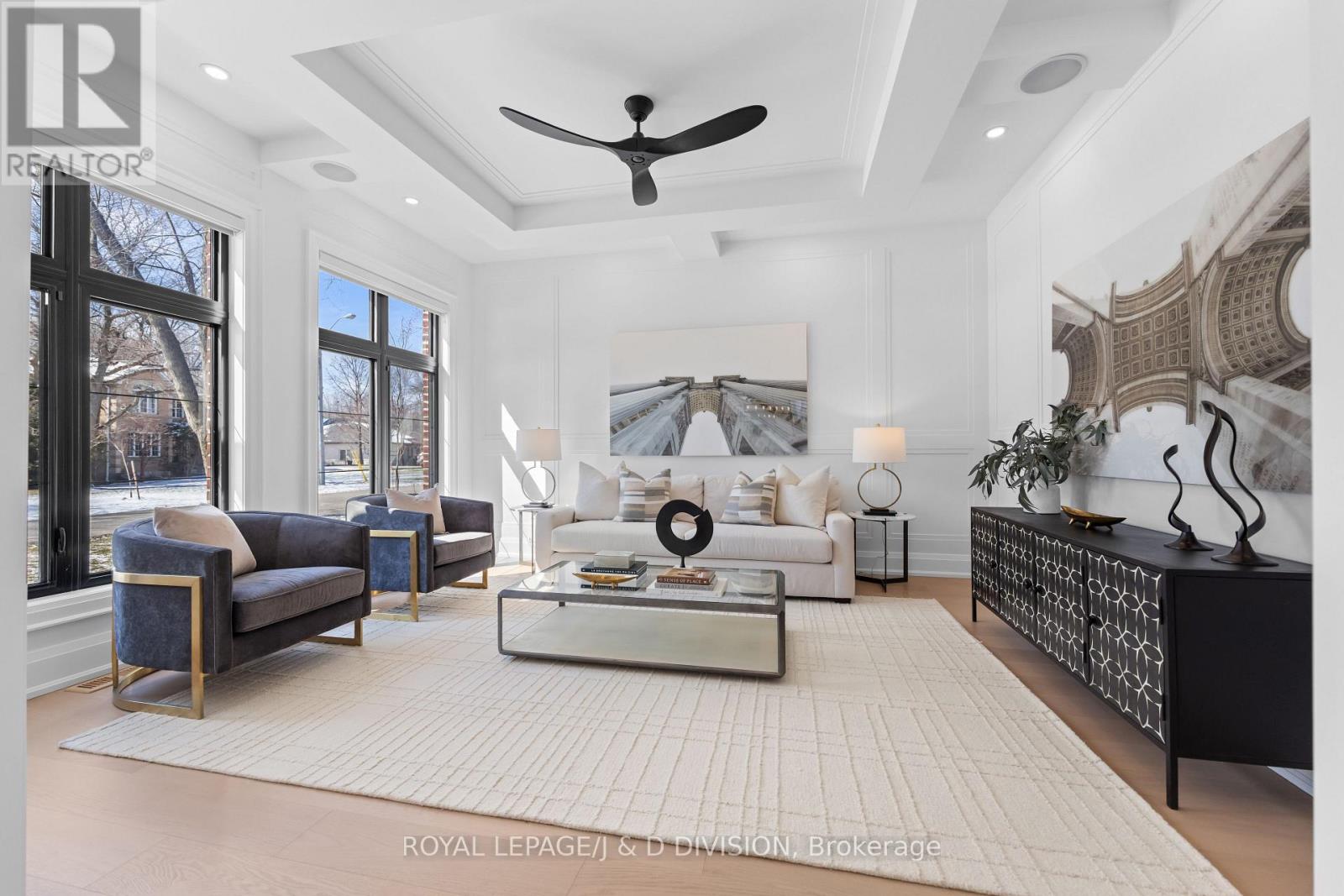 4 Pine Ridge Drive, Toronto, Ontario  M1M 2X3 - Photo 3 - E12993700