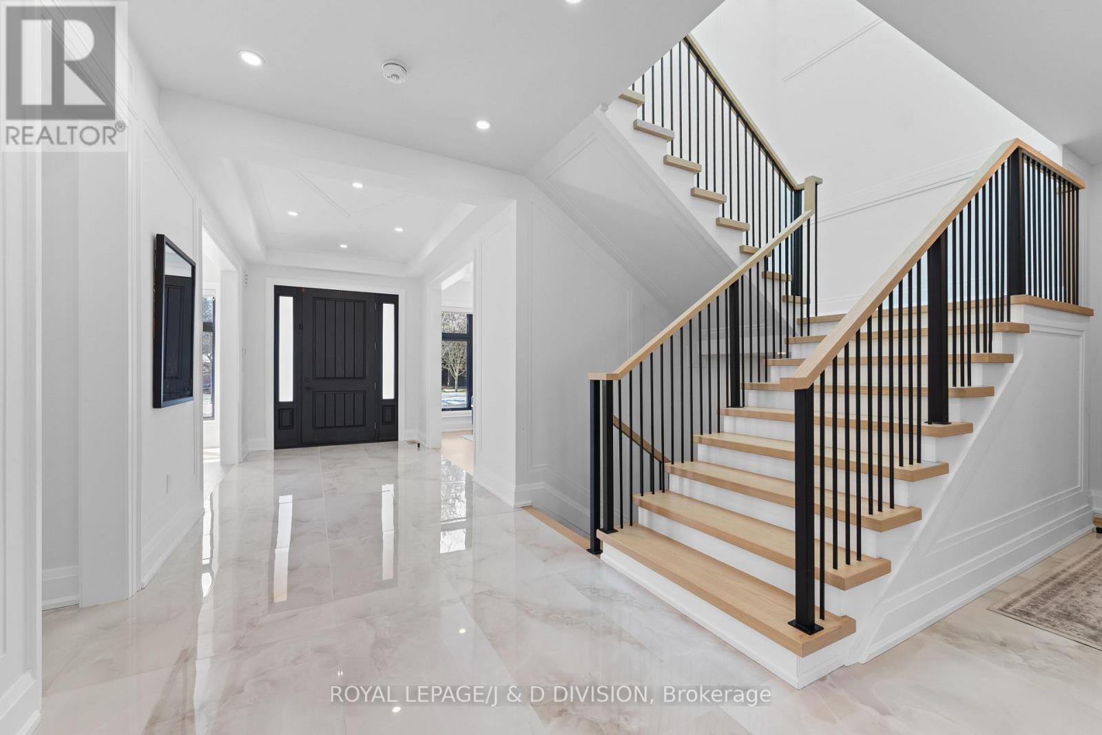 4 Pine Ridge Drive, Toronto, Ontario  M1M 2X3 - Photo 8 - E12993700