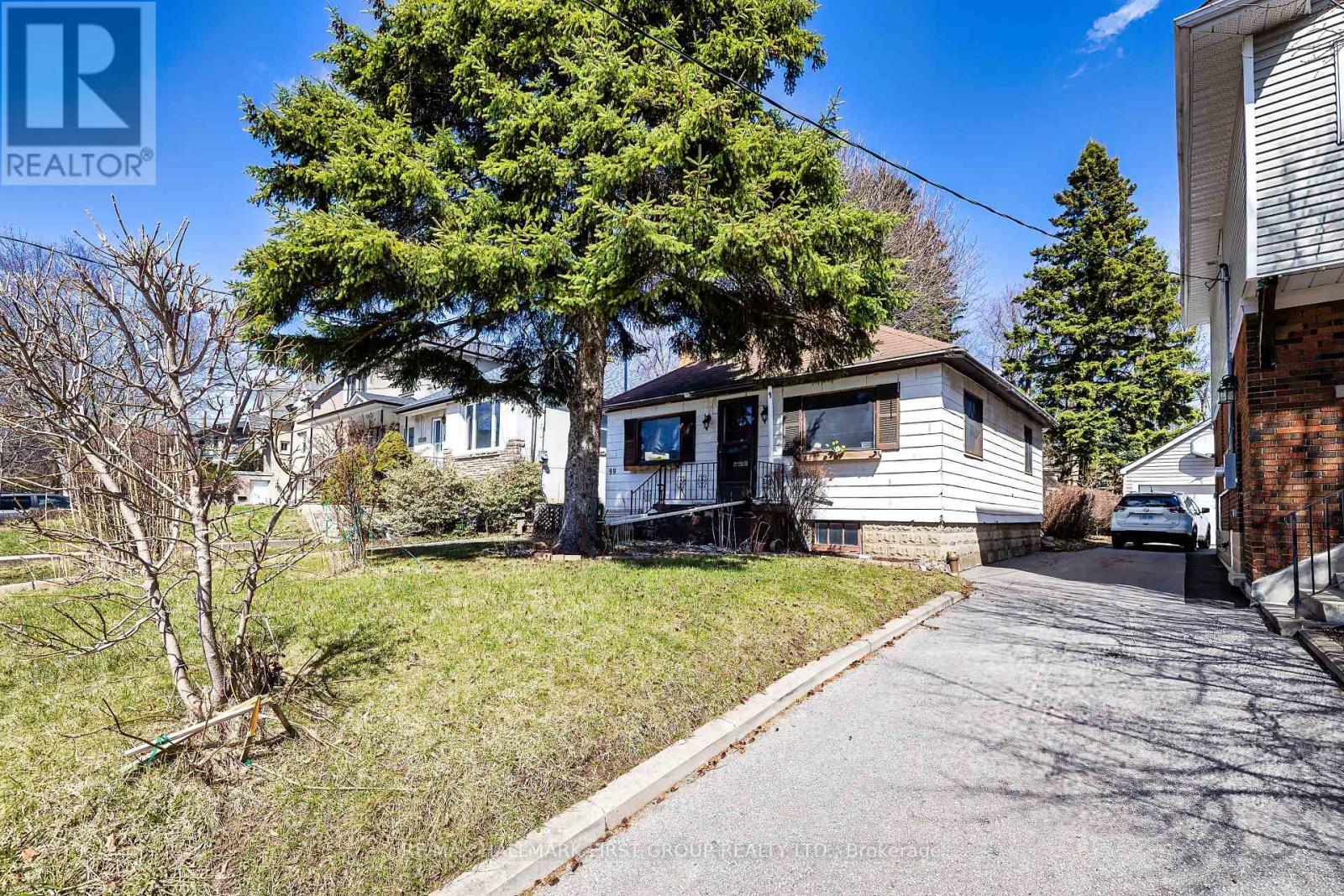 99 Eastville Avenue, Toronto, Ontario  M1M 2N8 - Photo 3 - E12993724