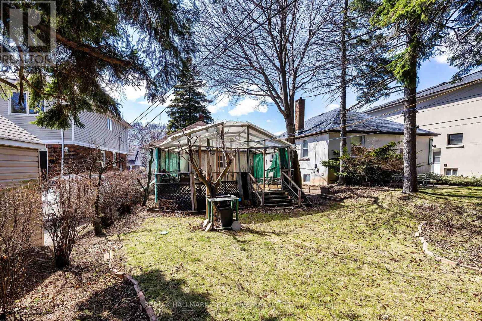 99 Eastville Avenue, Toronto, Ontario  M1M 2N8 - Photo 8 - E12993724