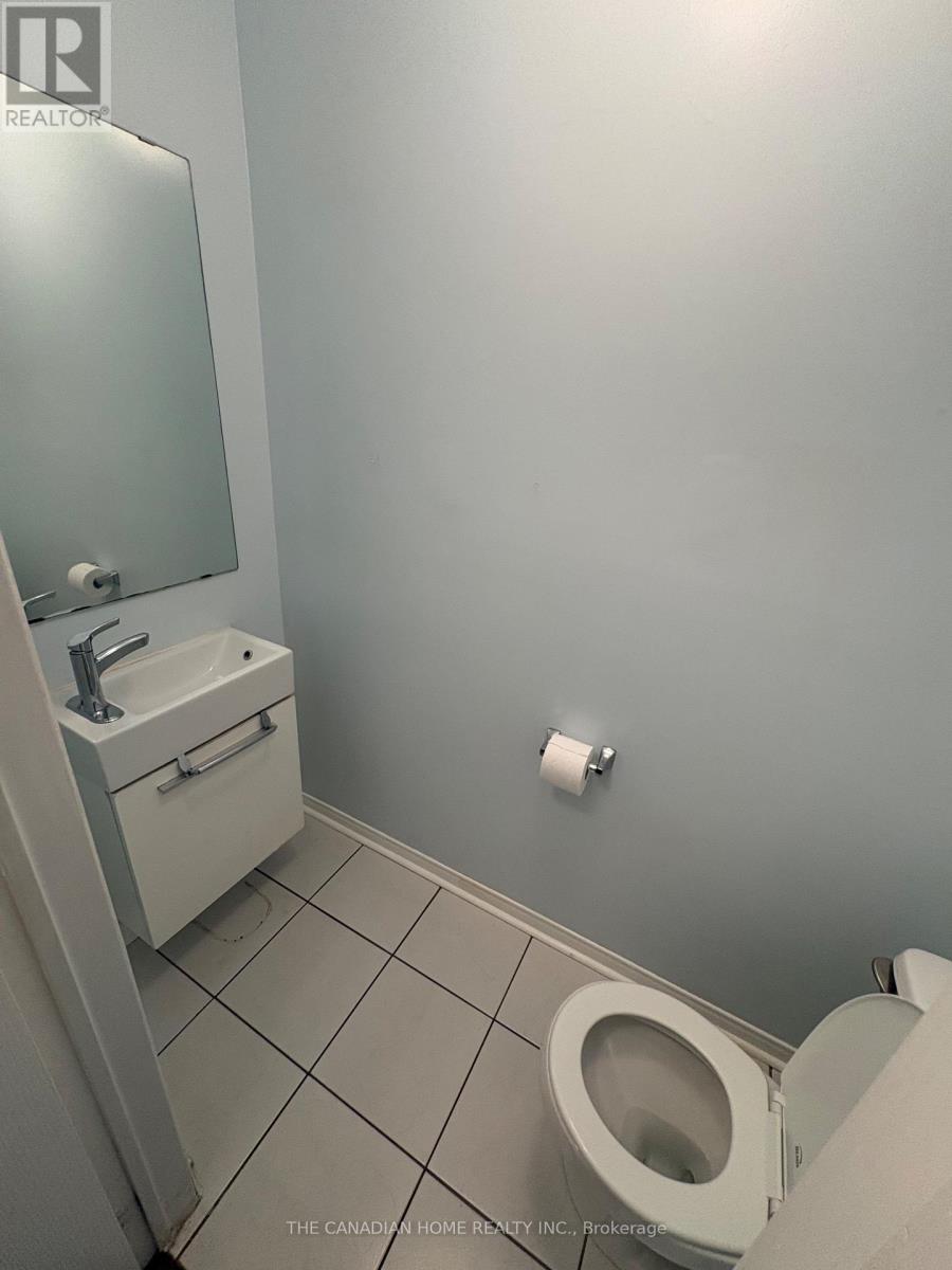 49 Larkspur Road, Brampton, Ontario  L6R 1W8 - Photo 14 - W12931844