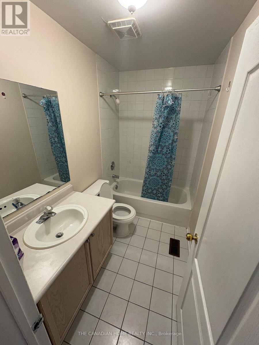 49 Larkspur Road, Brampton, Ontario  L6R 1W8 - Photo 23 - W12931844