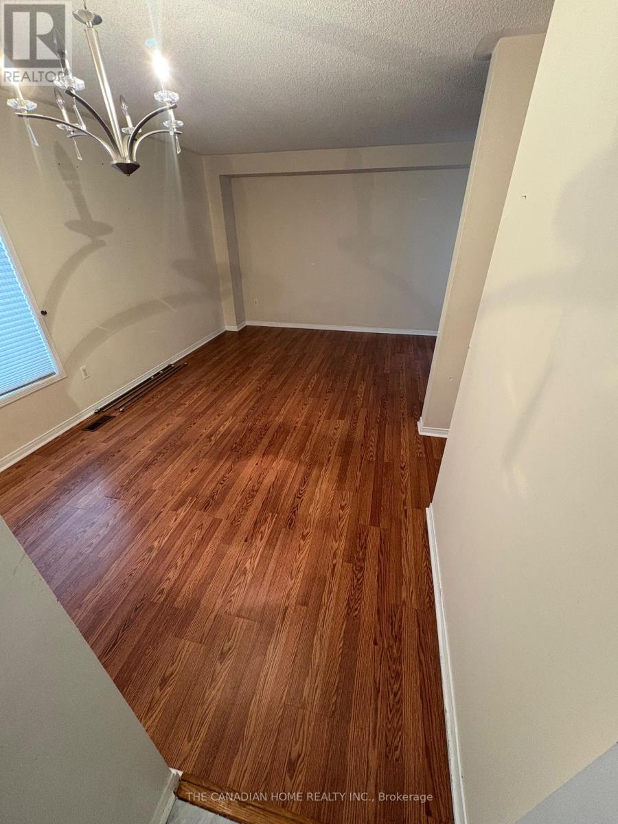 49 Larkspur Road, Brampton, Ontario  L6R 1W8 - Photo 9 - W12931844