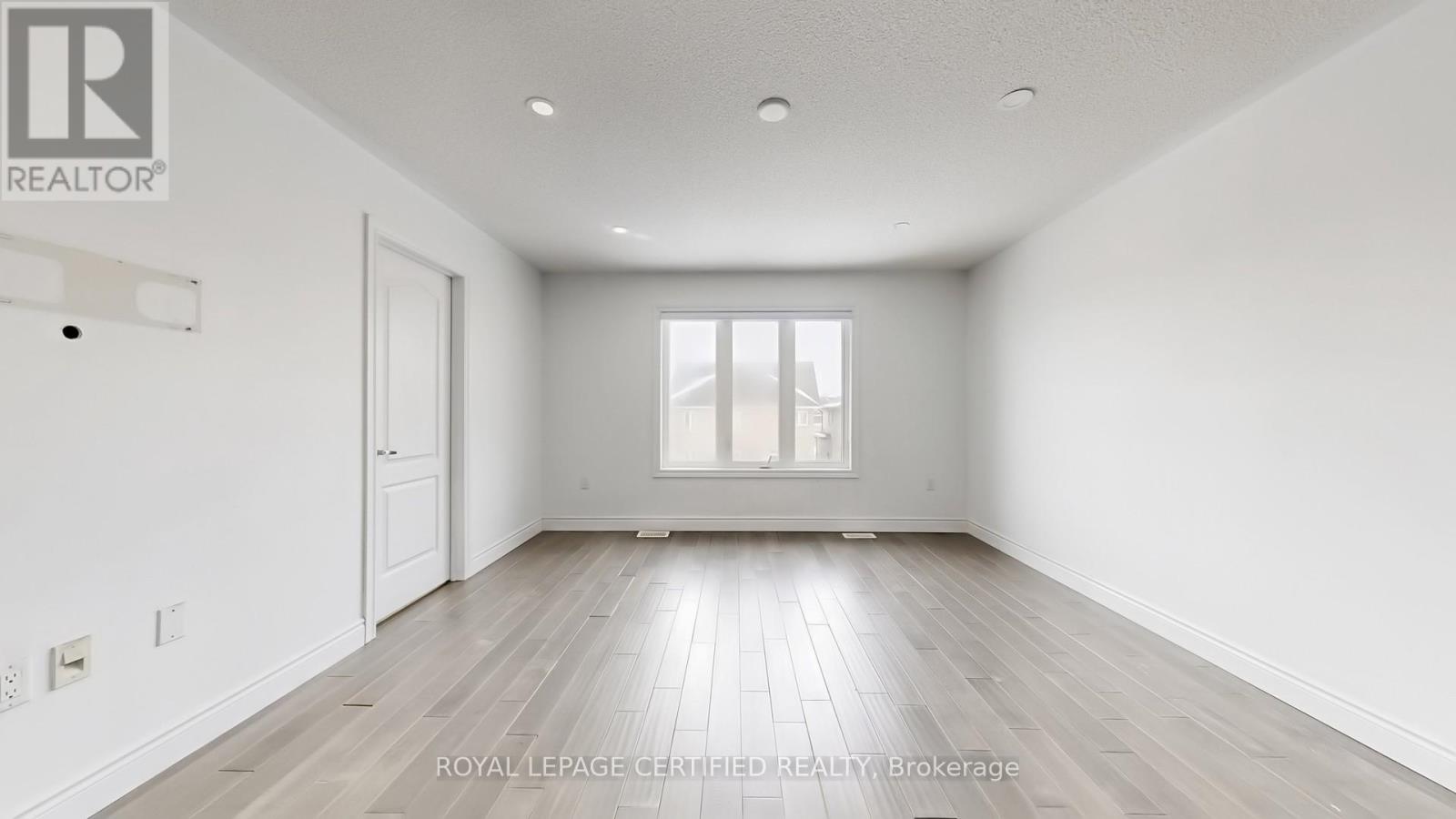 62 Heritage Street, Bradford West Gwillimbury, Ontario  L3Z 0X4 - Photo 23 - N12993708