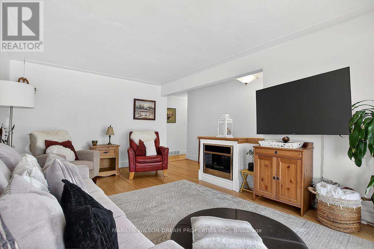 2105 Bangor Street, Ottawa, Ontario K1G 2X6 - Photo 14 - X12993544