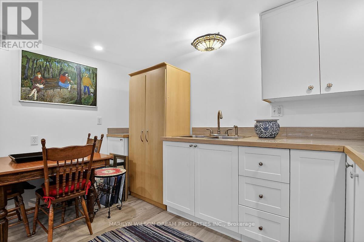 2105 Bangor Street, Ottawa, Ontario K1G 2X6 - Photo 38 - X12993544