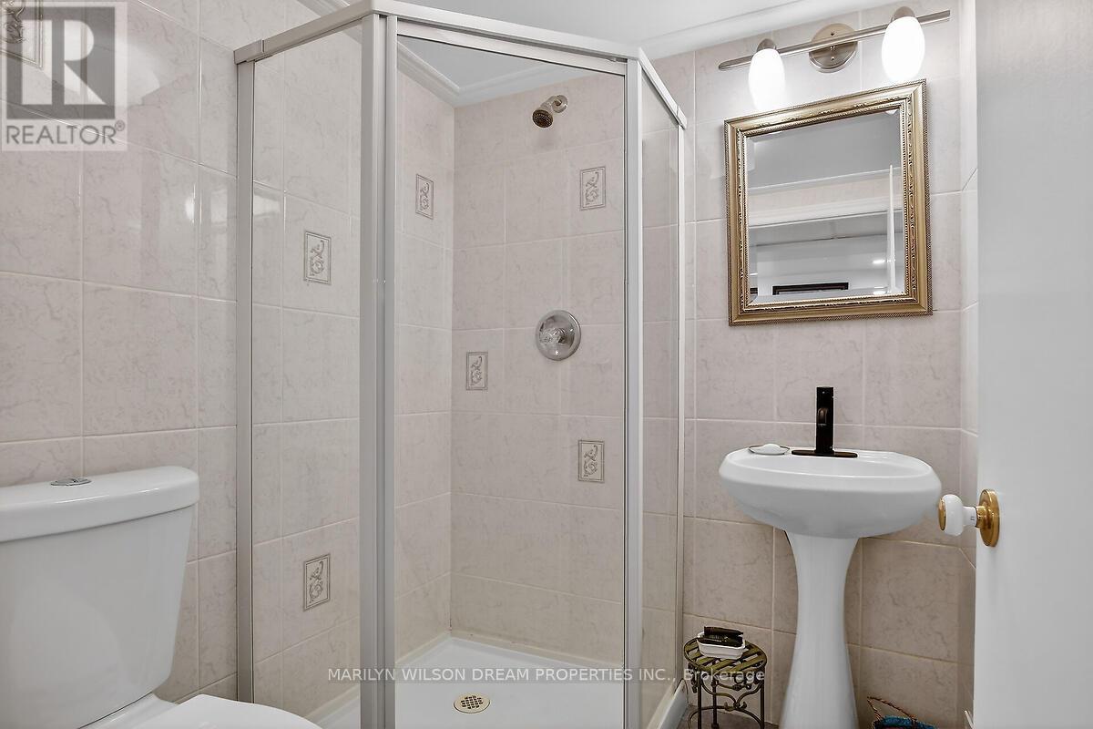 2105 Bangor Street, Ottawa, Ontario K1G 2X6 - Photo 41 - X12993544