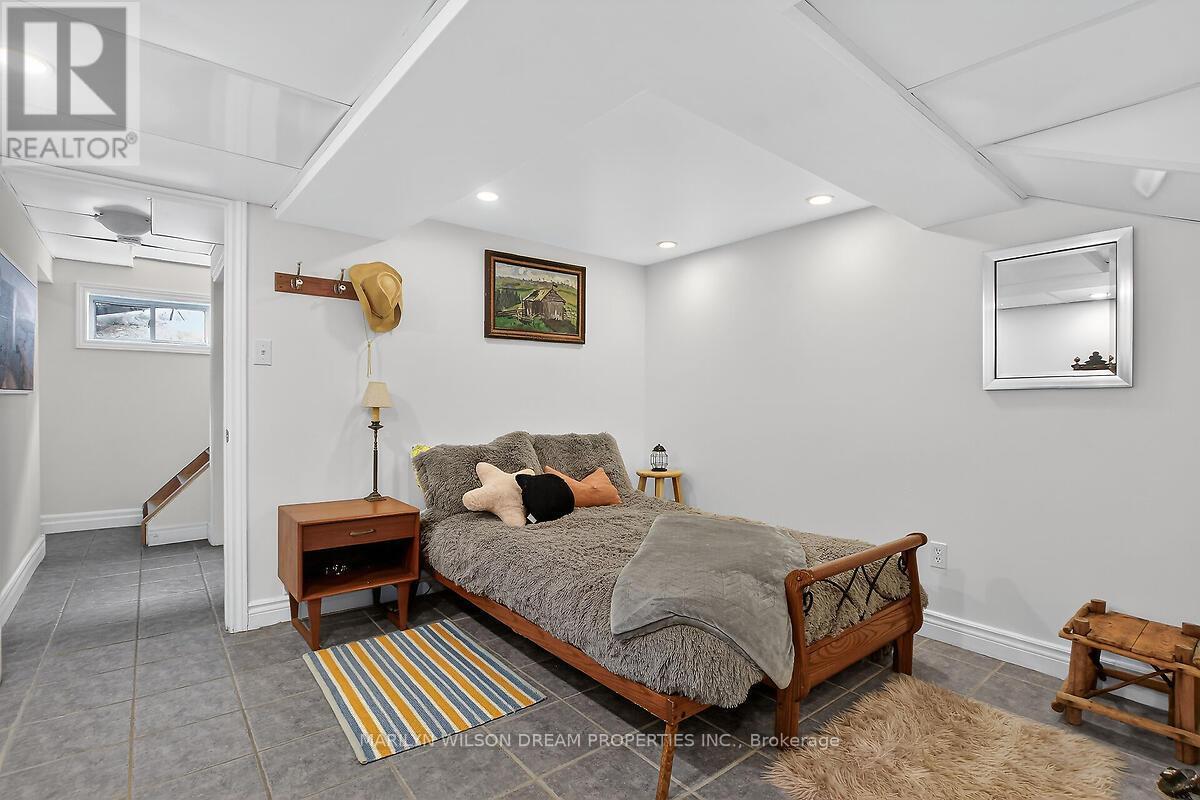 2105 Bangor Street, Ottawa, Ontario K1G 2X6 - Photo 39 - X12993544