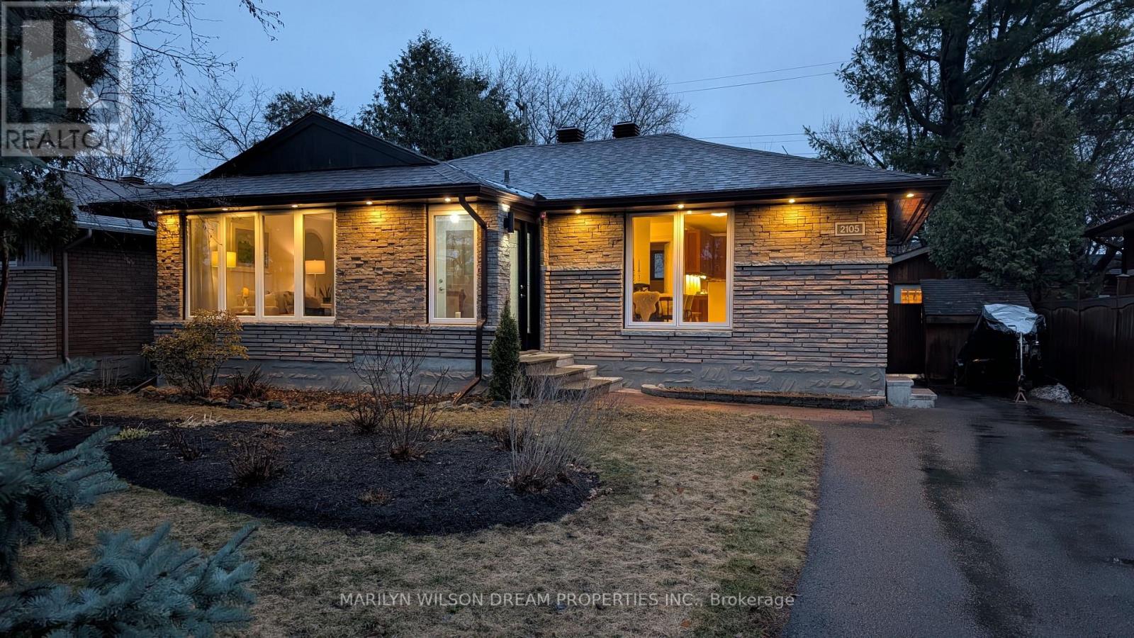 2105 Bangor Street, Ottawa, Ontario K1G 2X6 - Photo 7 - X12993544