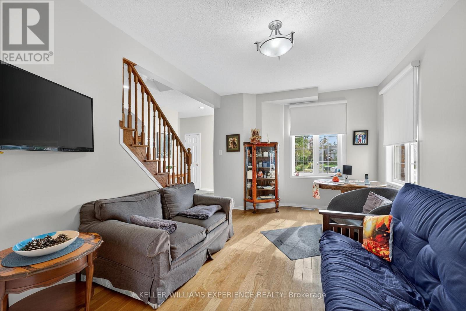 124 Tunbridge Road, Barrie, Ontario  L4M 6T1 - Photo 11 - S12993712