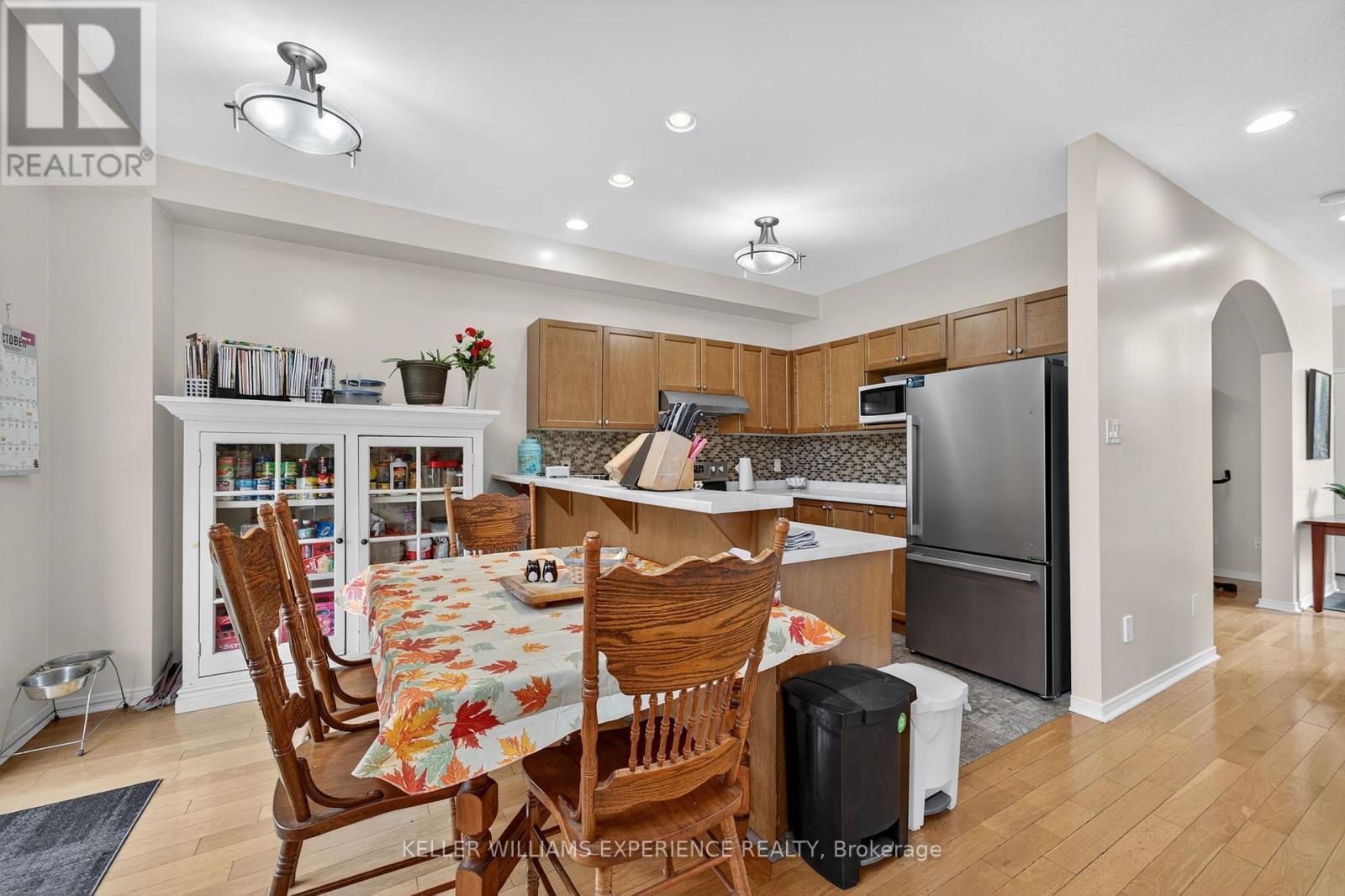 124 Tunbridge Road, Barrie, Ontario  L4M 6T1 - Photo 19 - S12993712