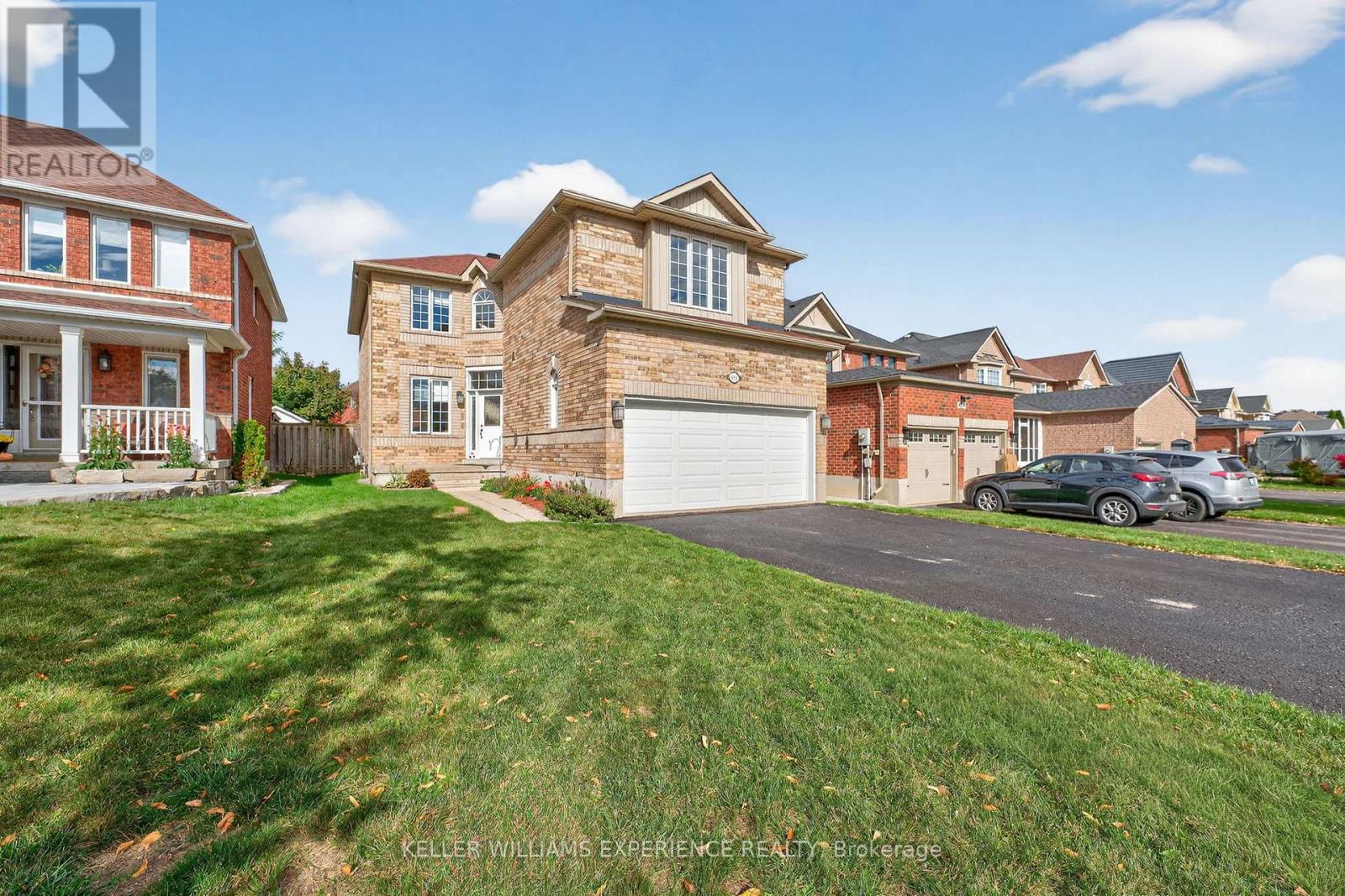 124 Tunbridge Road, Barrie, Ontario  L4M 6T1 - Photo 2 - S12993712