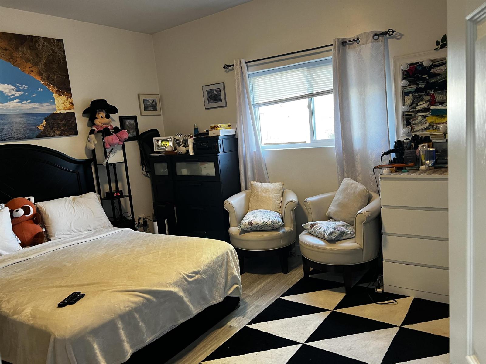 9894 156 Street, Surrey, British Columbia V3R 4L3 - Photo 12 - R3107545