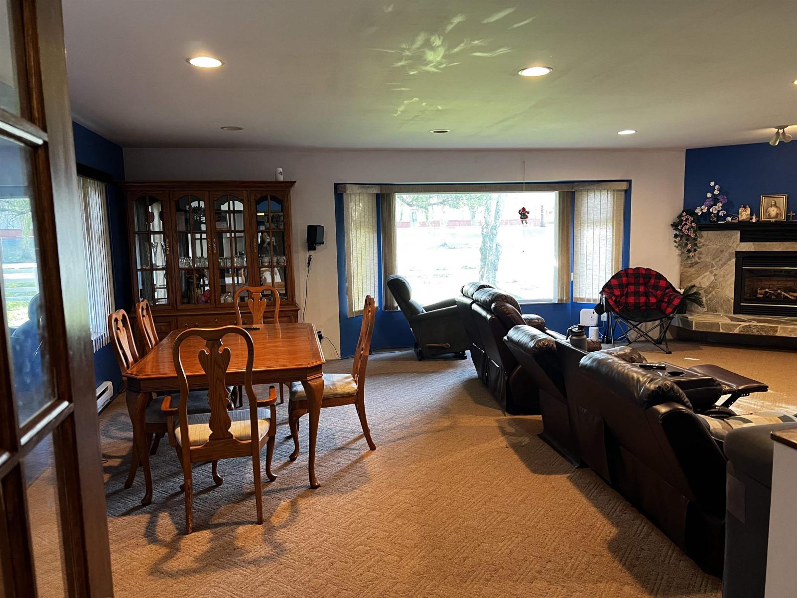 9894 156 Street, Surrey, British Columbia V3R 4L3 - Photo 9 - R3107545